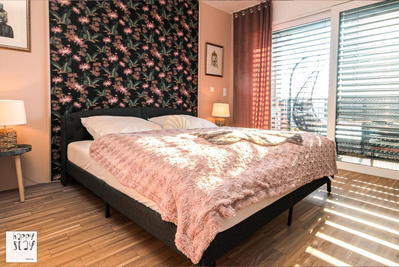Parkblick - Therme Wien - Gratis Parken Im Der Garage - Terrasse - U-Bahn Εξωτερικό φωτογραφία